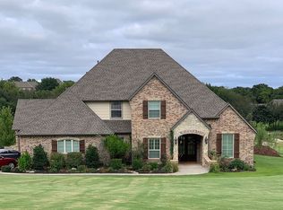 6732 Valley Ridge Dr, Edmond, OK 73034