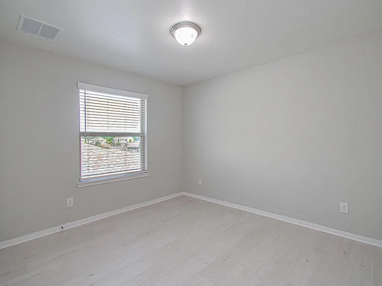 3014 Roberta Sue Dr — Photo 35