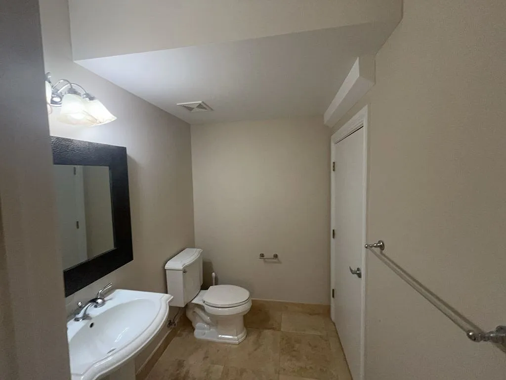 409 Sw 5th St ( Providencia Pond Llc) - 1 — Photo 4