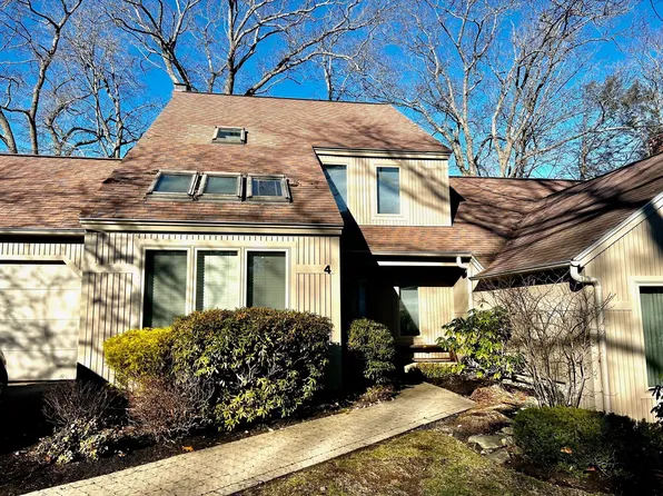 4 Wildwood Drive #4, Cape Elizabeth, ME 04107