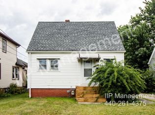 1357 E 289th St, Wickliffe, OH 44092