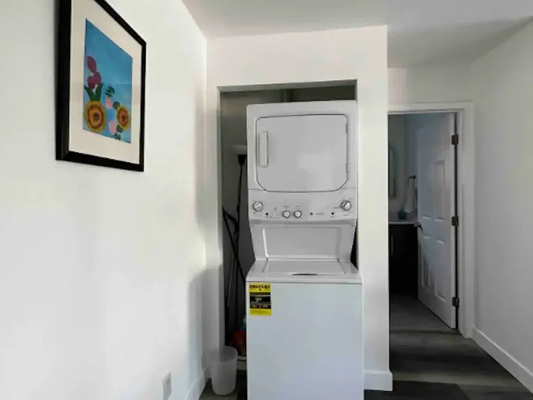 1192 Innes Ave — Photo 14