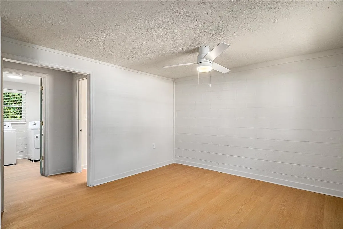 2 bed, 800 sqft, $1,443 — Photo 4
