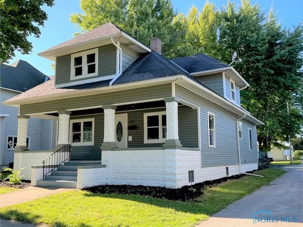 329 W Wyandot Ave, Upper Sandusky, OH 43351