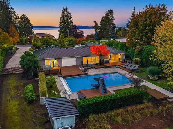 8712 Talbot Road, Edmonds, WA 98026