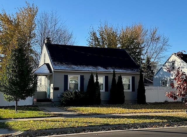 1st image of 1615 Highland Ave