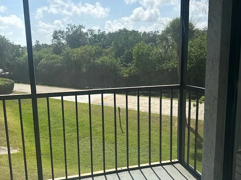 Whitfield Village Apartments — Photo 34