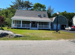 17 Fort Hill Avenue Ext, York, ME 03909