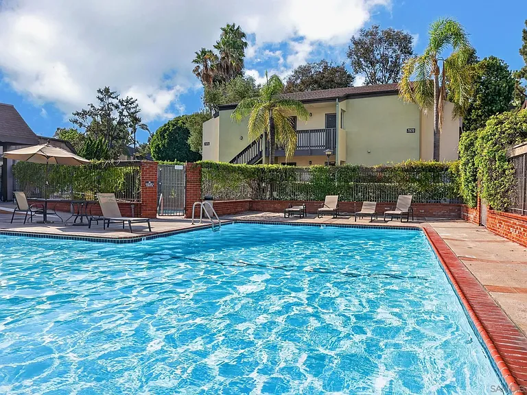 7988 Mission Center Ct #C — Photo 31
