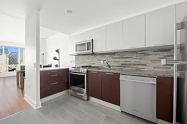 350 West 42nd Street, #28D