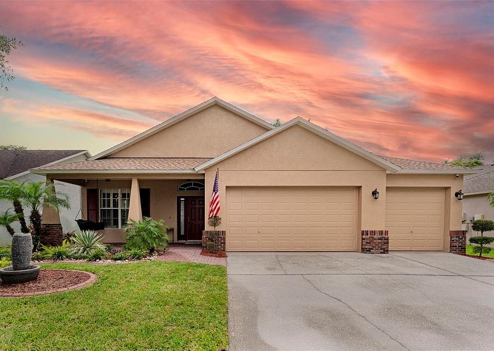 1st image of 9707 Bay Colony Dr