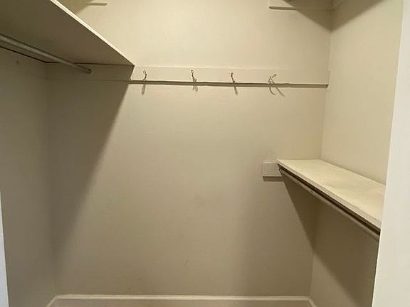 3rd image of 1002 SW 11th Ave Unit 10