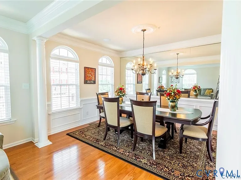 411 Siena Ln — Photo 14