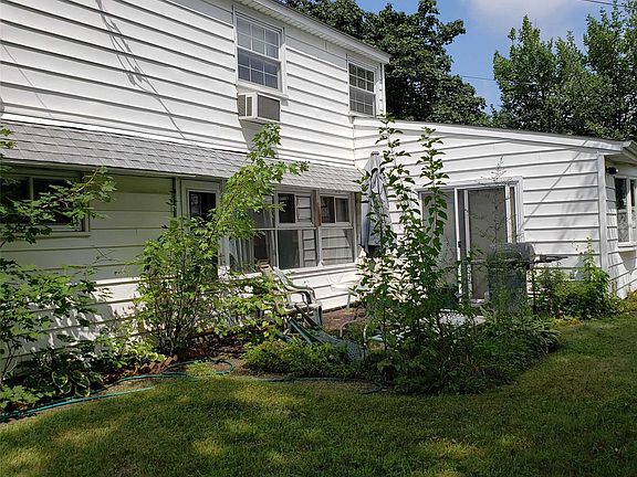 4th image of 7 Belfry Ln