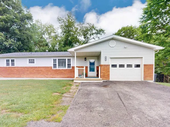147 Rosewood Ave, Fairmont, WV 26554