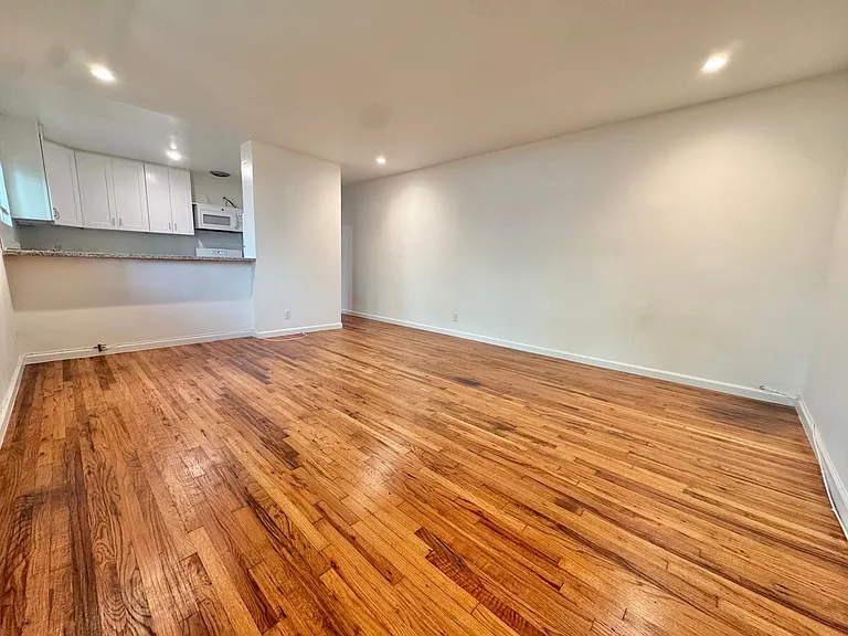 3771 Vinton Ave — Photo 2