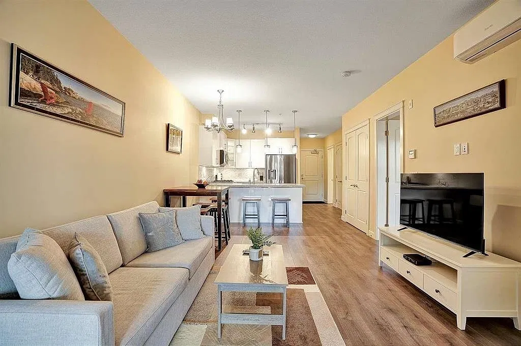 2 bed, 891 sqft, $2,500 — Photo 4