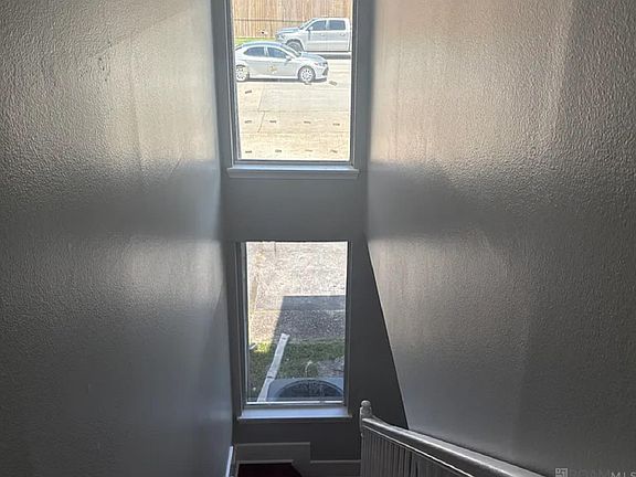 5th image of 4928 Stumberg Ln