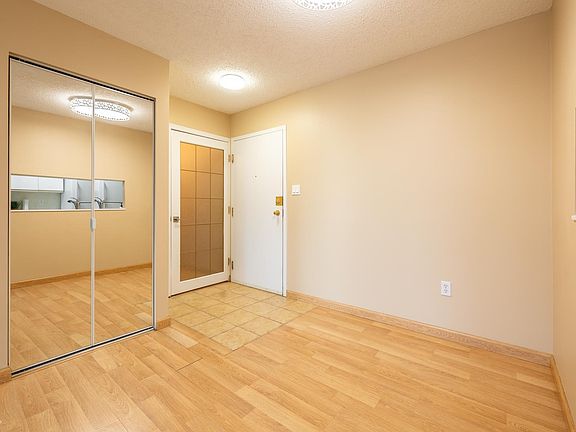 4th image of 6720 158th Ave NW #324