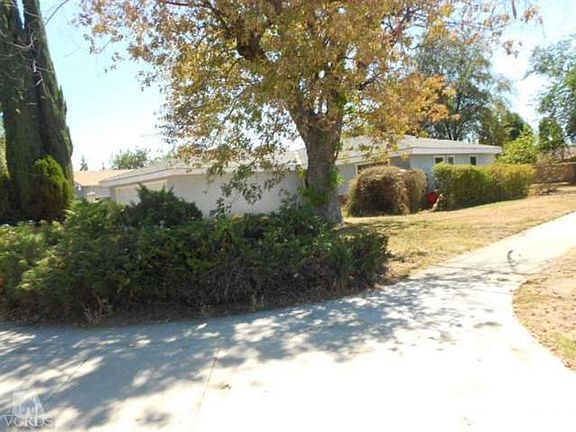 3rd image of 13350 Cantara St