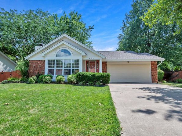 901 Guildford Ct Saint Charles Mo 63304 Zillow