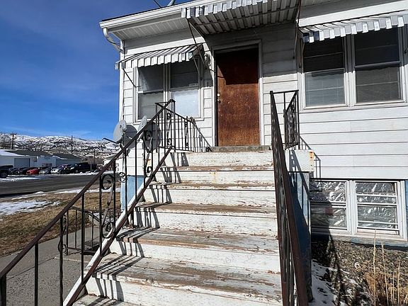 2nd image of 1624 N Arthur Ave #9D0386037
