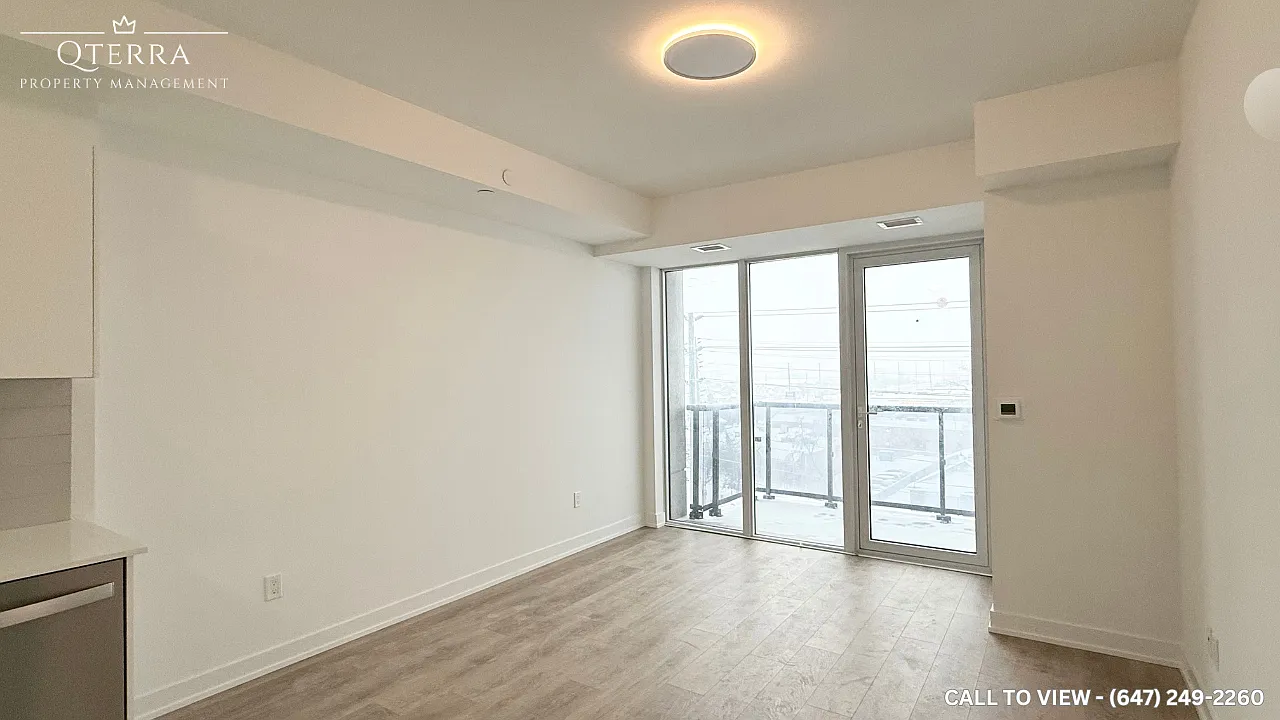 610 Southdown Rd, Mississauga, Ontario L5J 0A3 — Photo 2