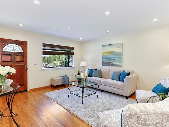 4th image of 2040 Sequoia Dr