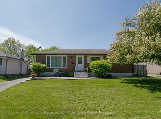 112 Prospect Hl, Quinte West, ON K8V 2V3