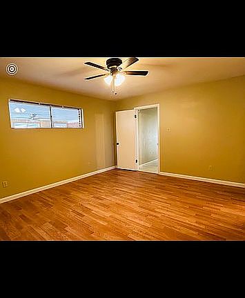 3rd image of 2307 Carver Dr