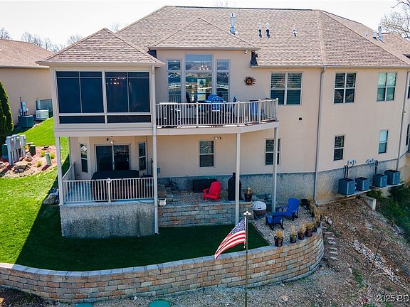 2nd image of 162 Bella Terra Ct #9B