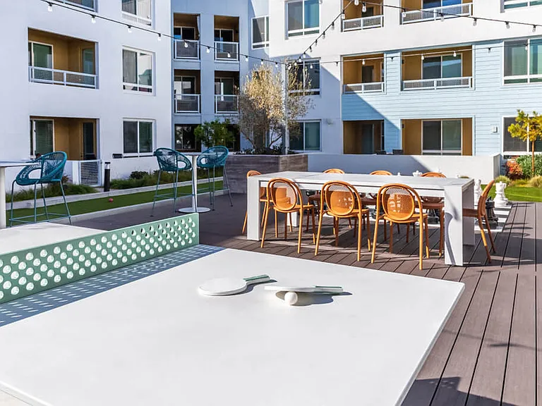 Bevel Apartments — Photo 32