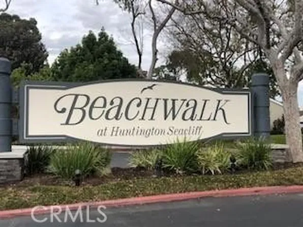 19809 Windjammer Ln, Huntington Beach, CA 92648