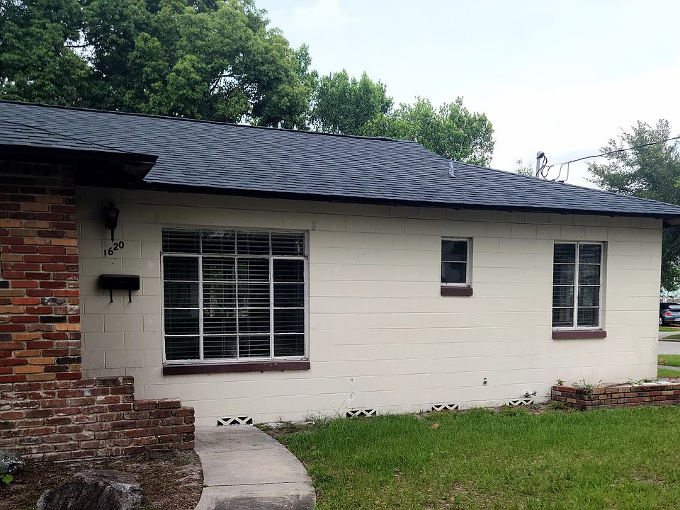1st image of 1620 N Westmoreland Dr