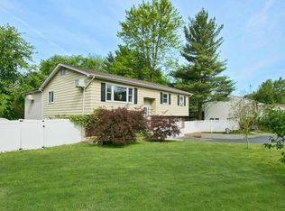 297 Ehrhardt Rd, Pearl River, NY 10965