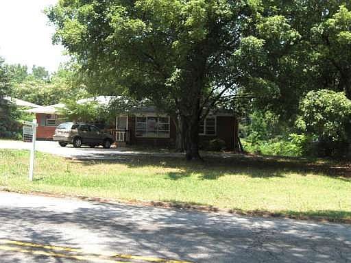 2nd image of 3078 Oakcliff Rd #3078
