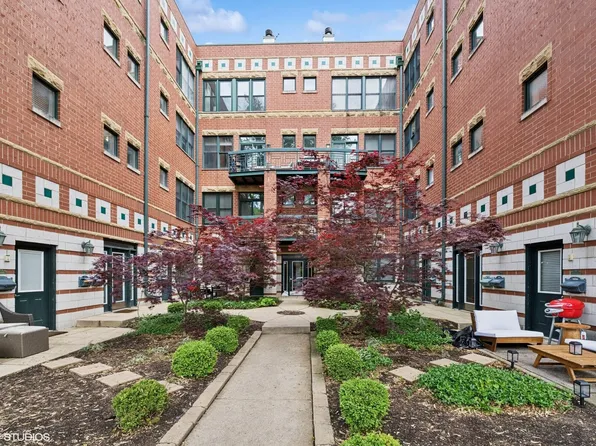 3721 N Sheffield Ave APT B2, Chicago, IL 60613