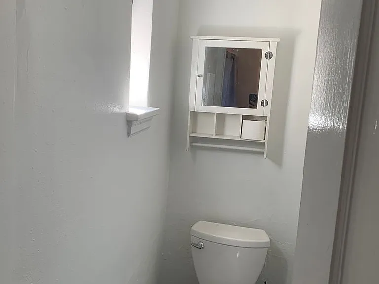7521 State Route 162 E — Photo 20