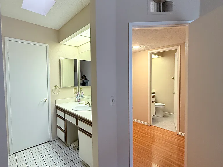 753 Park Shadow Ct — Photo 16