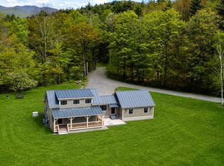 42 Mountain Rd, Middletown Springs, VT 05757
