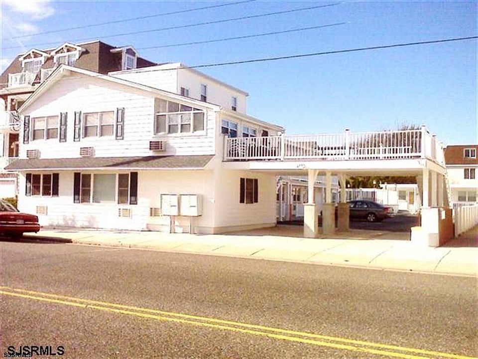 1st image of 9609 Ventnor Ave APT A3