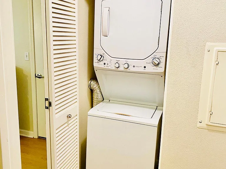 30 E Julian St #204 — Photo 16