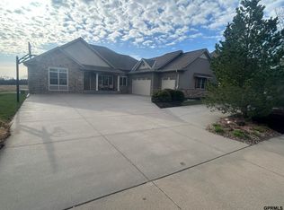 203 N Lakeview Way, Ashland, NE 68003