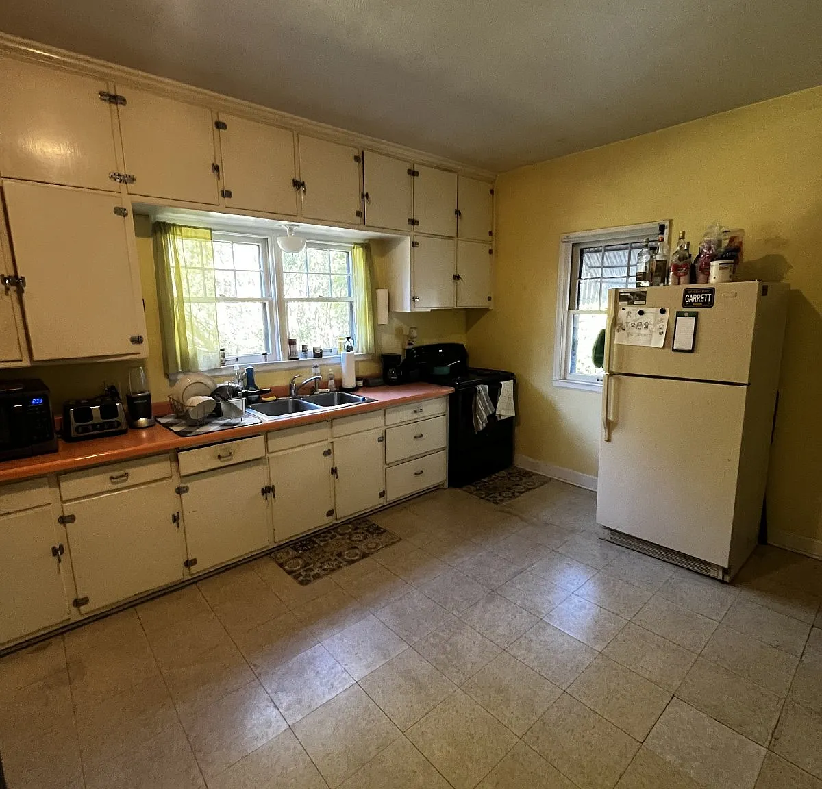 6 bed, 2.0 bath, $425 — Photo 2