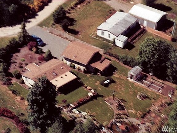 2nd image of 6374 SE Dandelion Ln