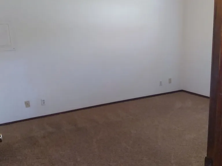 1001 N Wyandotte Ave #A — Photo 9