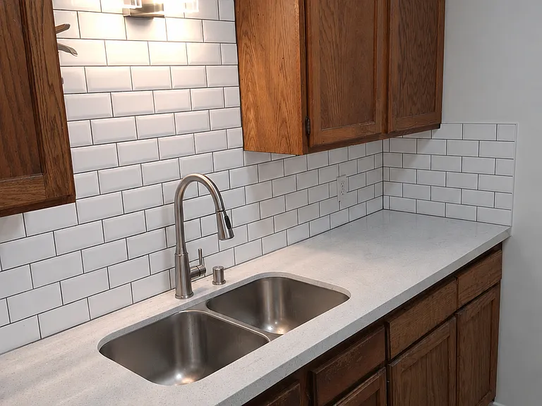 3910 Bourbon St #A — Photo 2