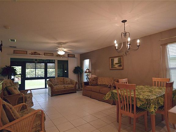 3rd image of 4444 Turnberry Ln