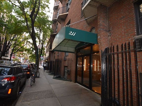5th image of 211 Thompson St APT 3P