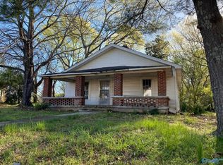 382 Wheeler St, Rogersville, AL 35652